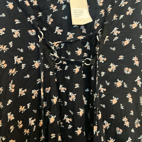 ☀️Alice and You floral corset dress☀️ - Picture 4 of 5